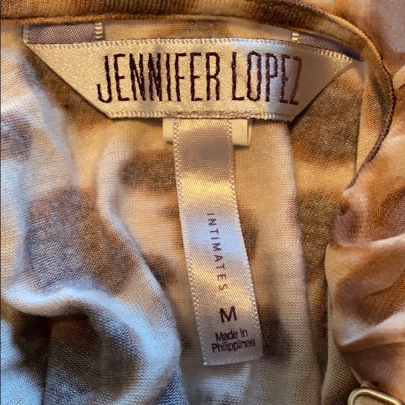 Women’s Jennifer Lopez Animal Print Tank Top - Picture 3 of 3